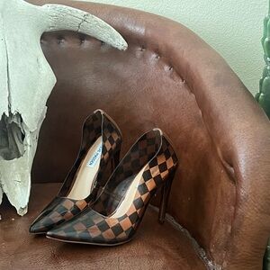 Steve Madden Atlanta Brown Black checkered Heels
